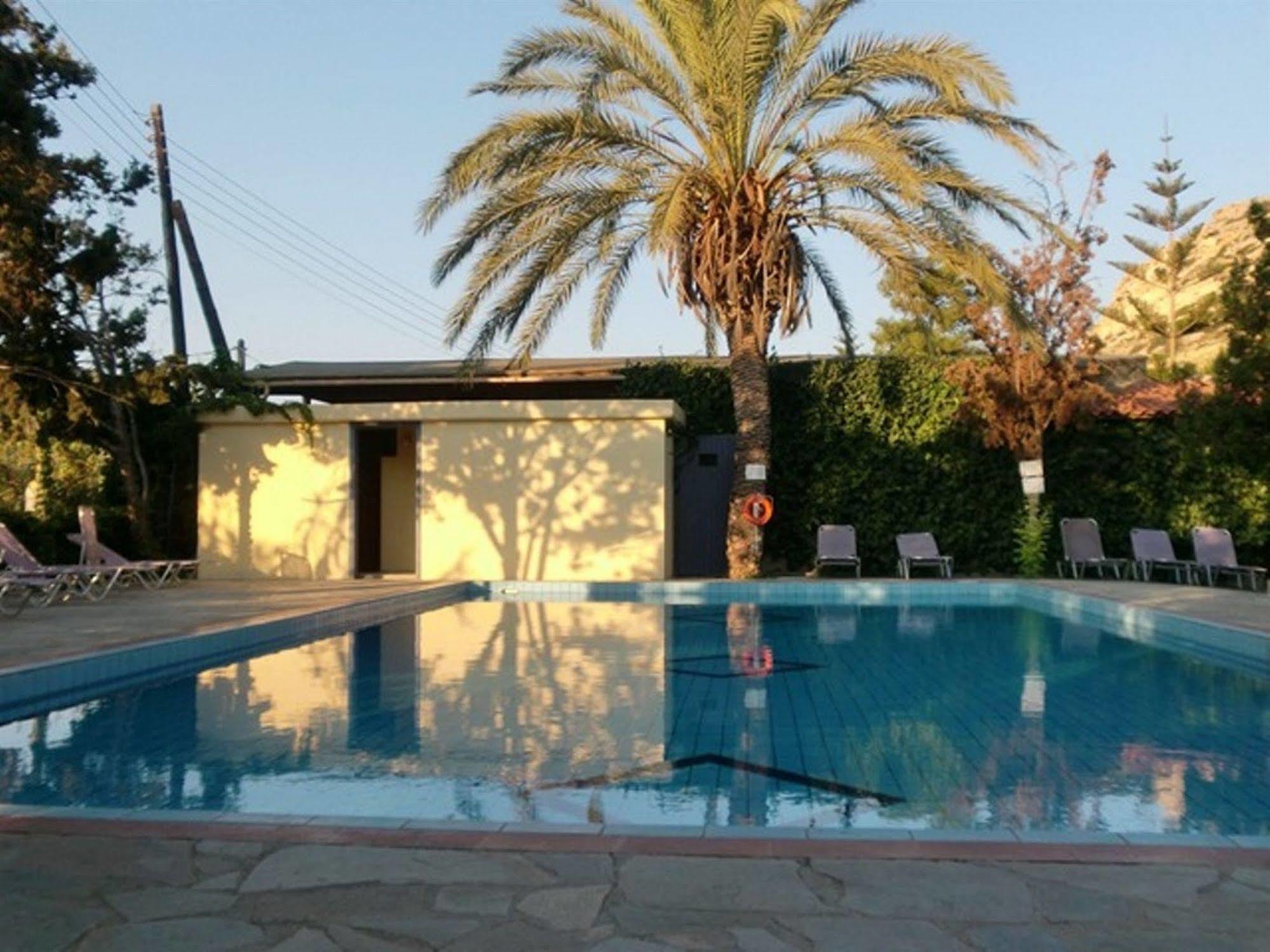 Hotel Neos Matala Exterior foto
